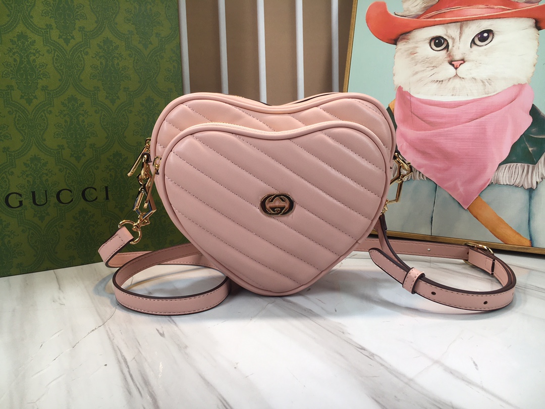 Gucci Satchel Bags